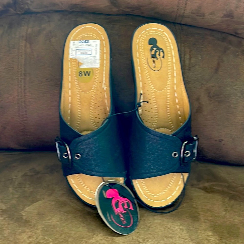 Size 8W  Slip On Sandal Black NWT